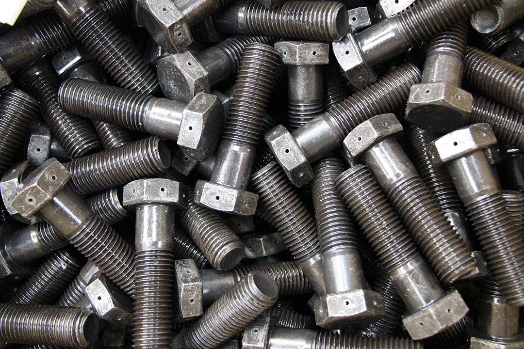 common causes of bolt failure